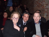 2006 s Madeleine Albright a Václavem Havlem na představení Larga Desolat v Brooklynu