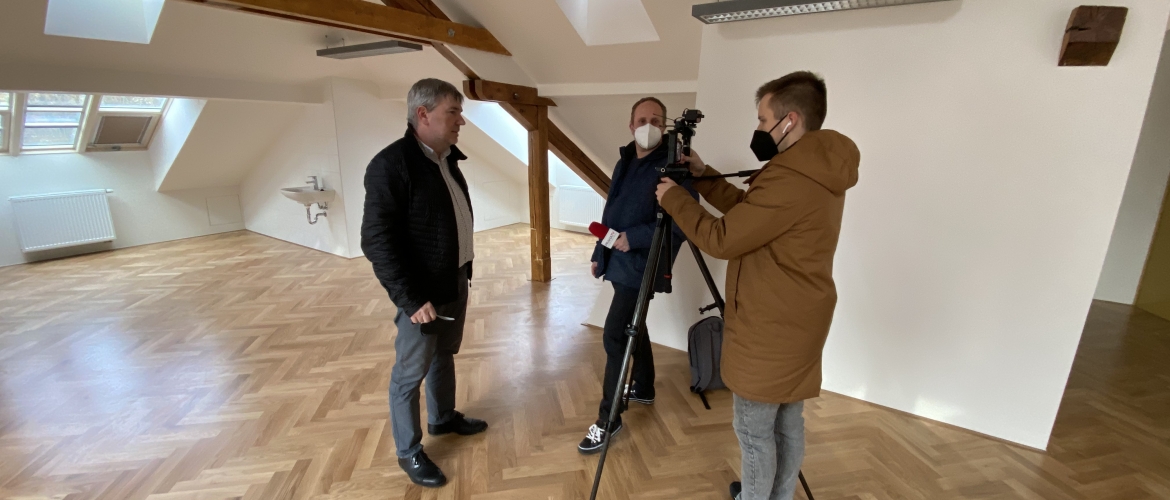 Školní budova v Drtinově ulici na Smíchově po rekonstrukci